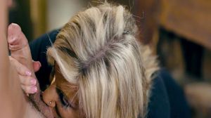 Peyton Hall is so turned on by Brad