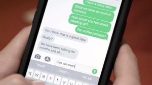 Hot milf Syren De Mer fucks her much younger date!