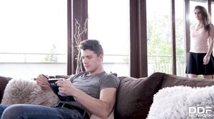 Bored Girlfriend Wants to cum