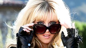 Niki Lee Young - Hell Rider