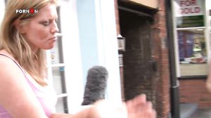 PornXn - Holly Puts Her Wrist Deep In Mandy S Juicy Cun