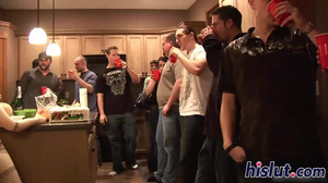 Sexy bitch pleasures a throbbing dick