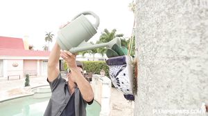 Erin Green - A Helping Hand