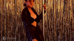 Spinchix - Mia - Having A Ball