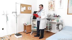 OldPussyExam - 43 yo Sava