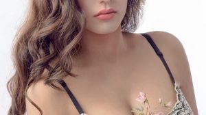 Ivy Lebelle, Vera King - Sacrilegious