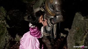 Hot Teen Maid Jenny Deep Anal at middle Ages Porn Parod