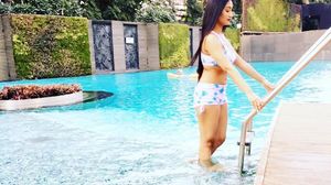 Lana Sharpova Fucks Her Roommate