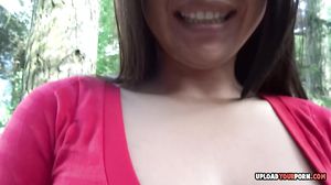 Amateur girlfriend displays her big juicy knockers