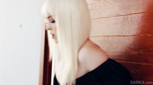 Lilly Bell - One Last Time Please