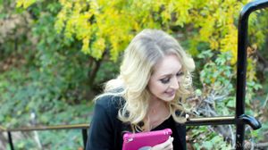 Reagan Foxx, Ginger Banks - The Porn Advocate in HD