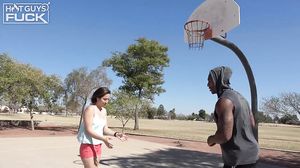 Xander Jordan FUCKS Lindsey Alan