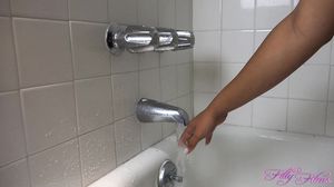 FillyFilms - Lesbian BFF Bath Time (Maya Bijou, Trilliu