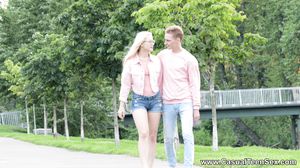 Blonde teen wet casual fuck
