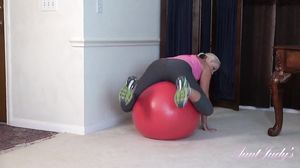 AuntJudys - Liz Works Up A Sweat For You And Masturbate