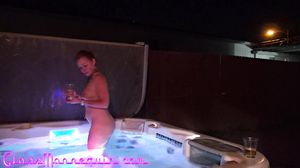 Glass Mannequin - Bitches Love Money - It's Gracelynn's