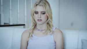 Chloe Cherry - Family Favors