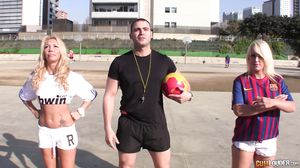 Ginger Hell & Jenny One - Anal derby