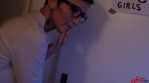 Leony Aprill SiteRip la2013-04-26