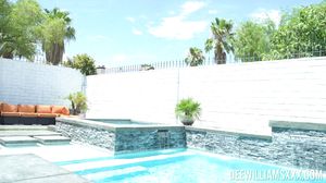 Dee Williams - Closing The Deal in 4K