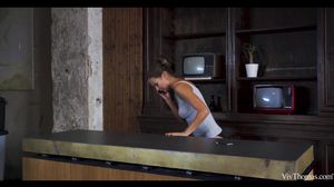 Eveline Dellai, Tina Kay - Tina's Massage Desires