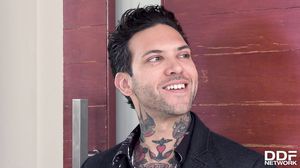 Lauren phillips - real estate agent fucked balls deep