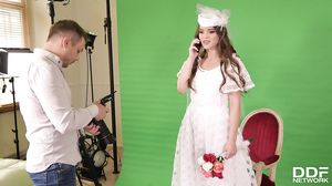 Nikolas and evelina darling - bride rides photographer'