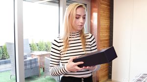 Blonde Teen tries her new dildo
