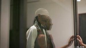 Kira Noir - New Neighbor in HD