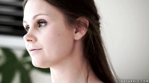 Liza Shay - Tune Into It