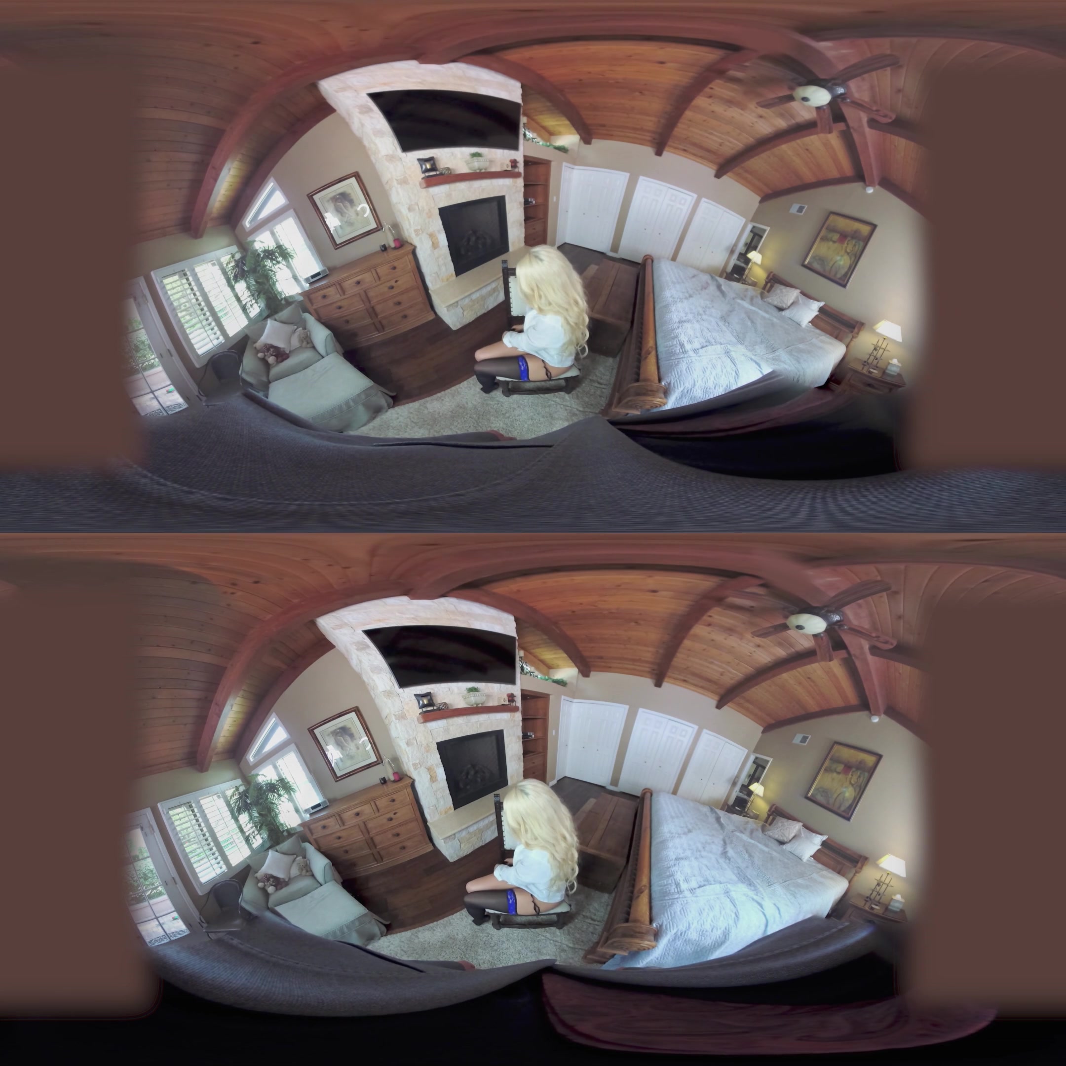 VR 360 - BUBBLE BUTT LATINA LUNA STAR TAKES A BIG DICK