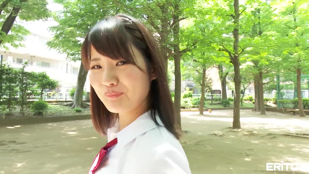 Erito - Alone With Sweet Schoolgirl Aoi JAPANESE