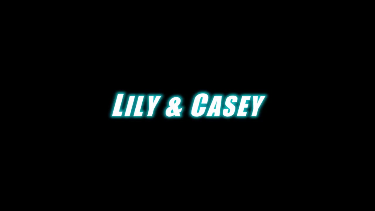 KissMeGirl - Lily Labeau, Casey Calvert