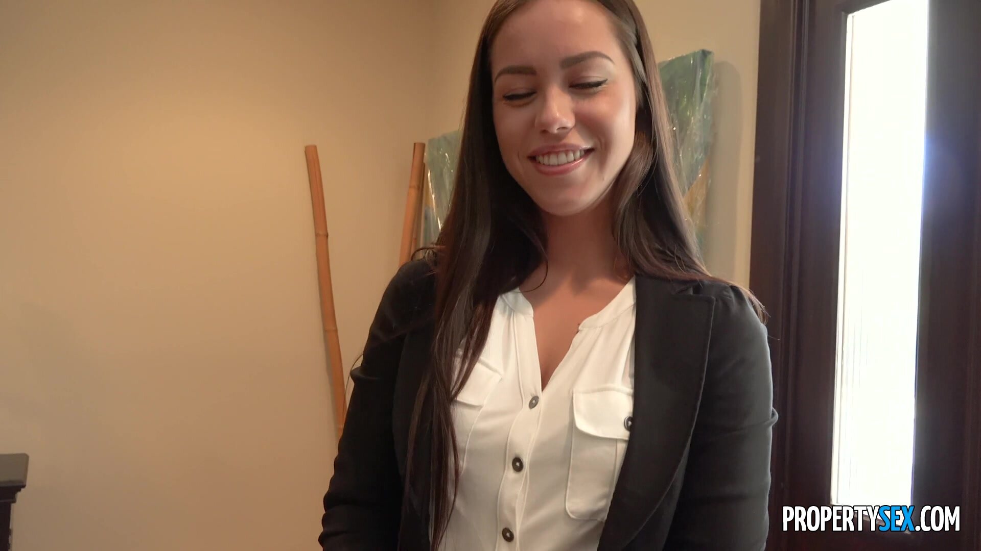Alina Lopez - Professional Real Estate Agent