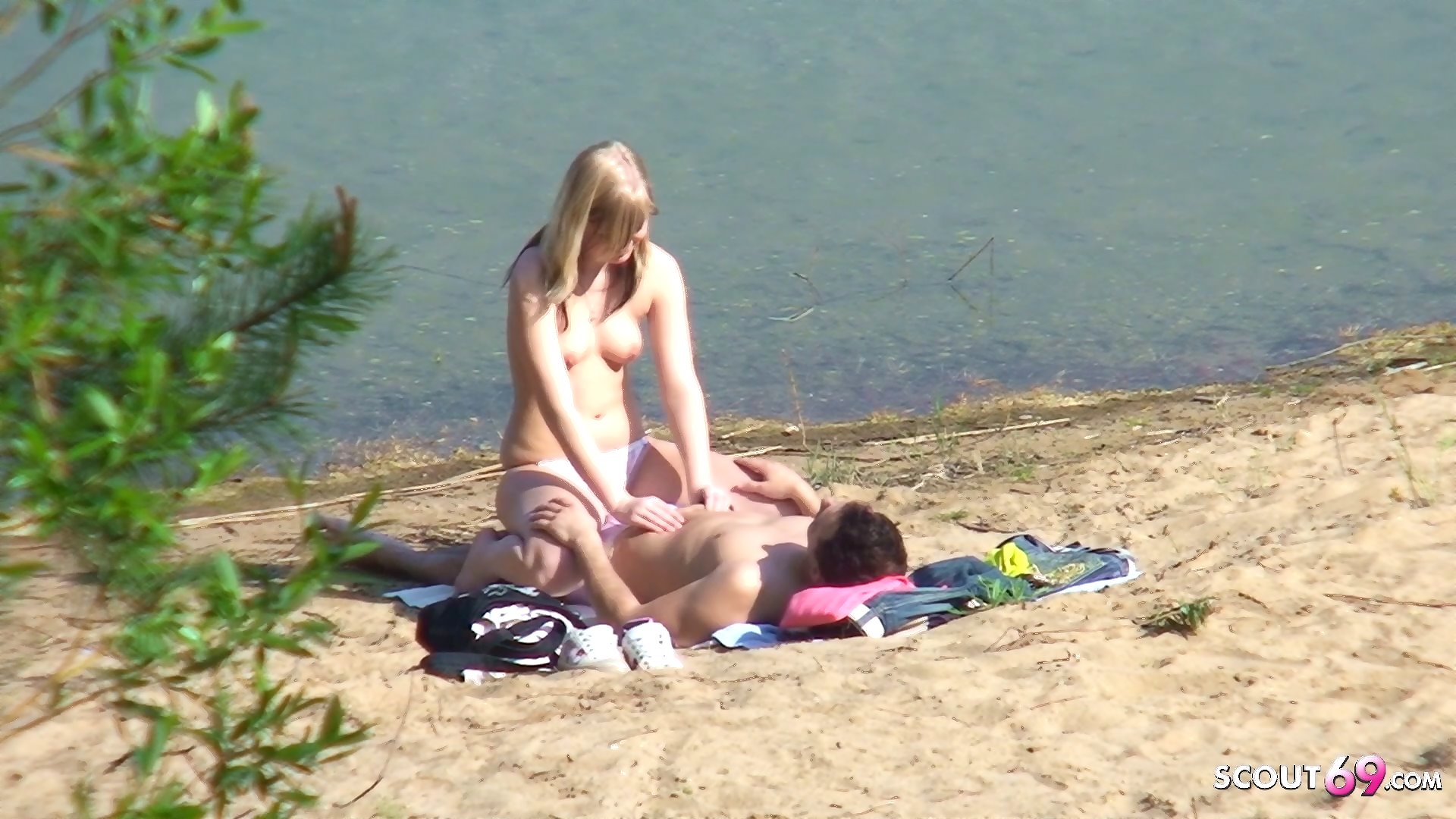 Real Teen Couple on German Beach Voyeur Fuck by Strange