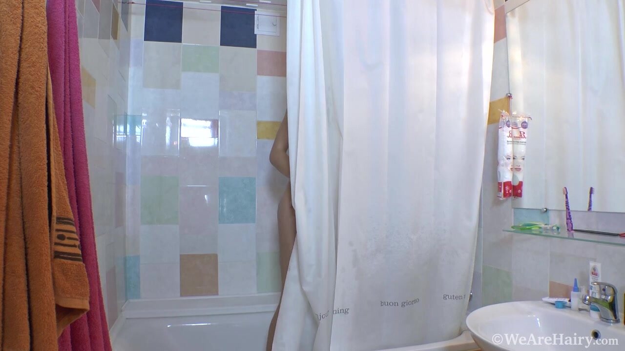 WeAreHairy - Alisia - Shower Striptease