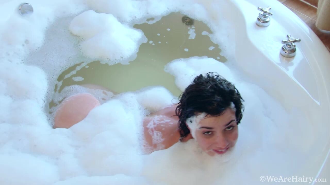 WeAreHairy - Rina - Bubble Bath Flesh Dildo