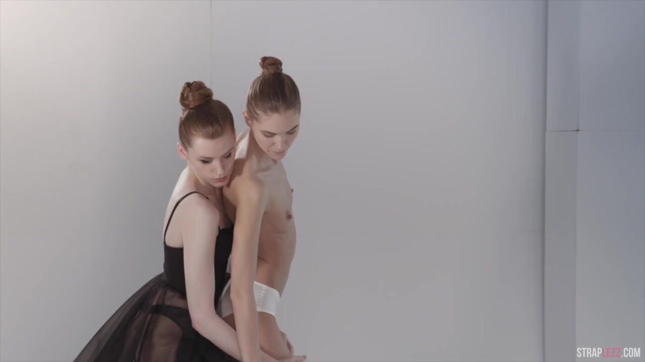 Ballerinas Mia Reese and Rossy Bush Have Strapless