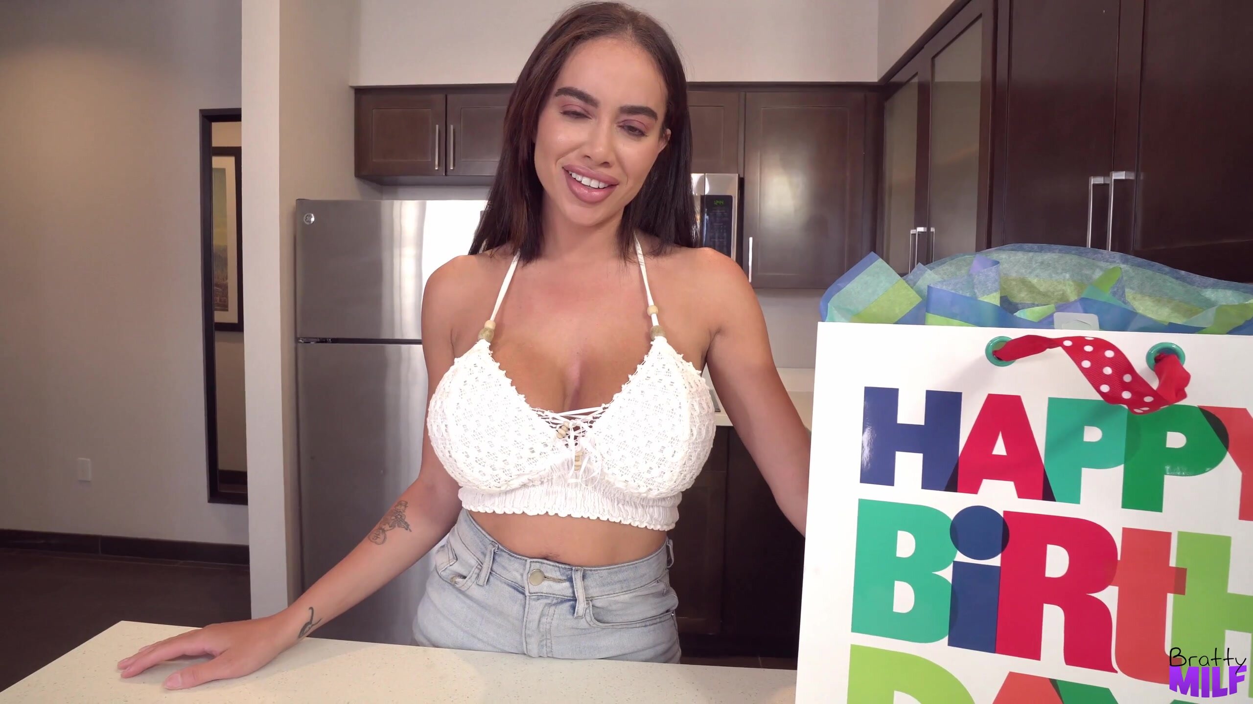 Victoria June - Stepmom Gave Me Birthday Sex in 2K