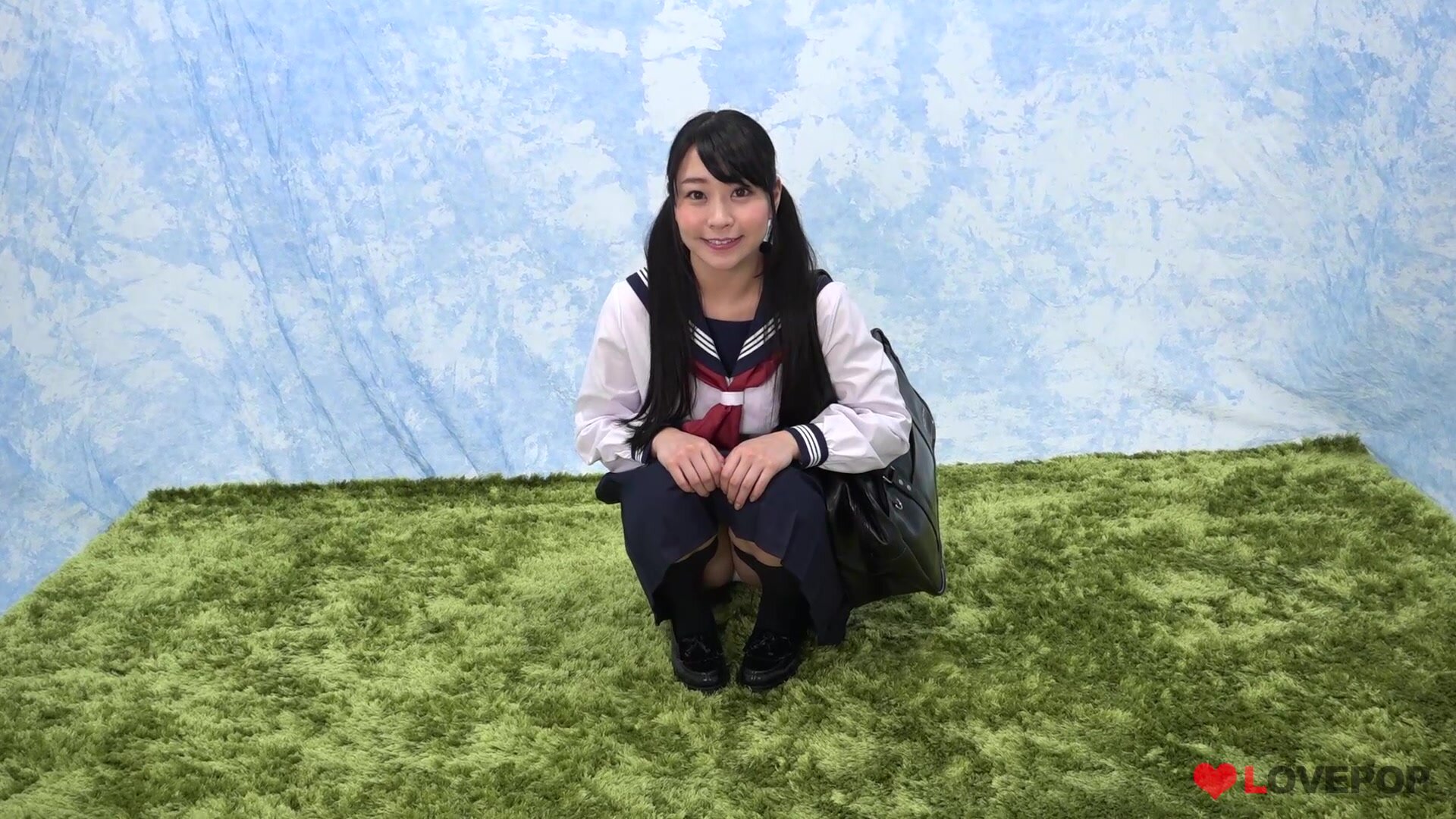 Sexy japanese schoolgirl 2