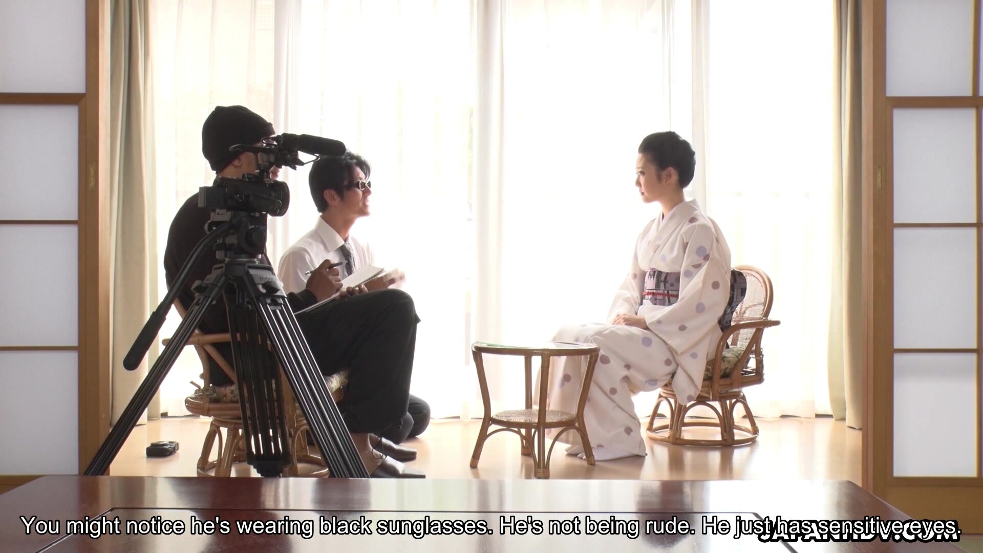 Yui Watanabe is interviewed by a black man today in her kimono