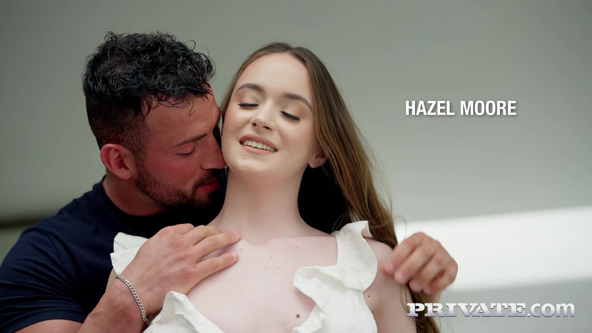 Hazel Moore - Hazel Moore, Simply Perfect (01.09.2022)