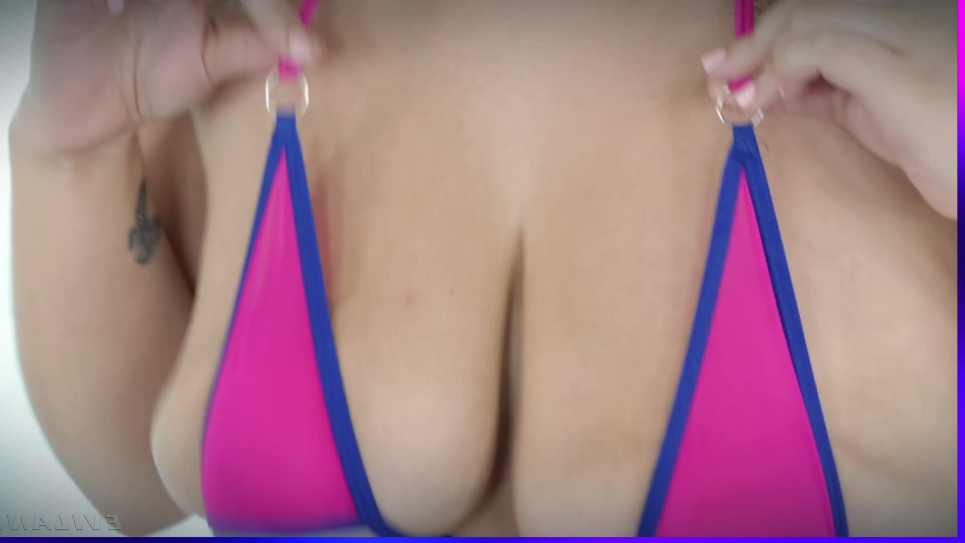 Chloe Surreal - Big Tits, Titty Fuck