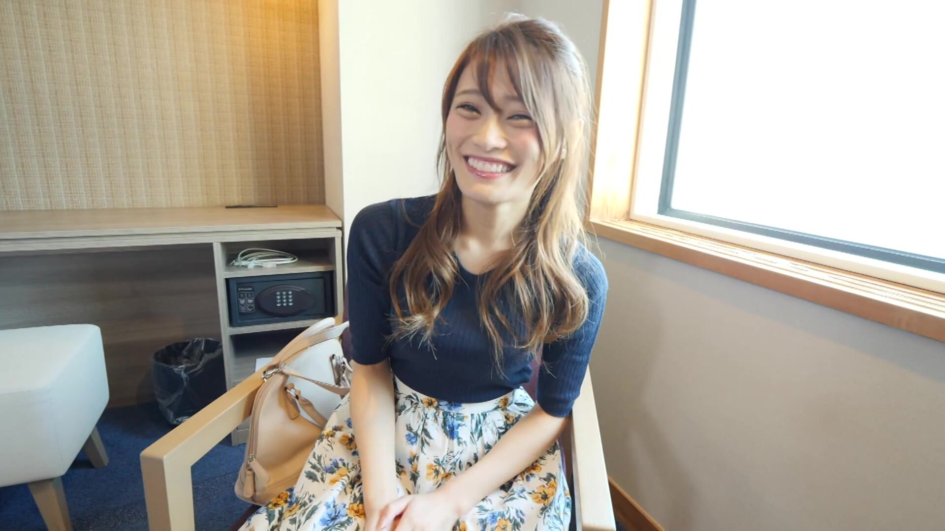 328FANH-167 Tomomi, 30 Years Old, Who Has 6 Daily Saffl