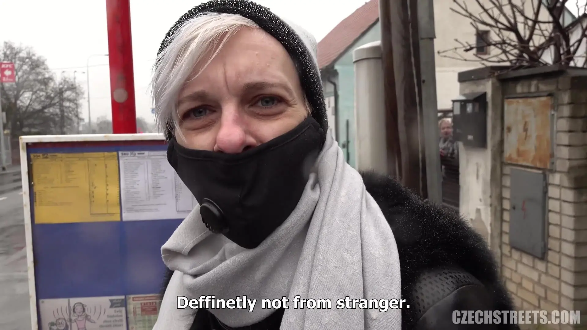 Czech Streets E127 - Teresa & Charlotte Thorn - Fami...