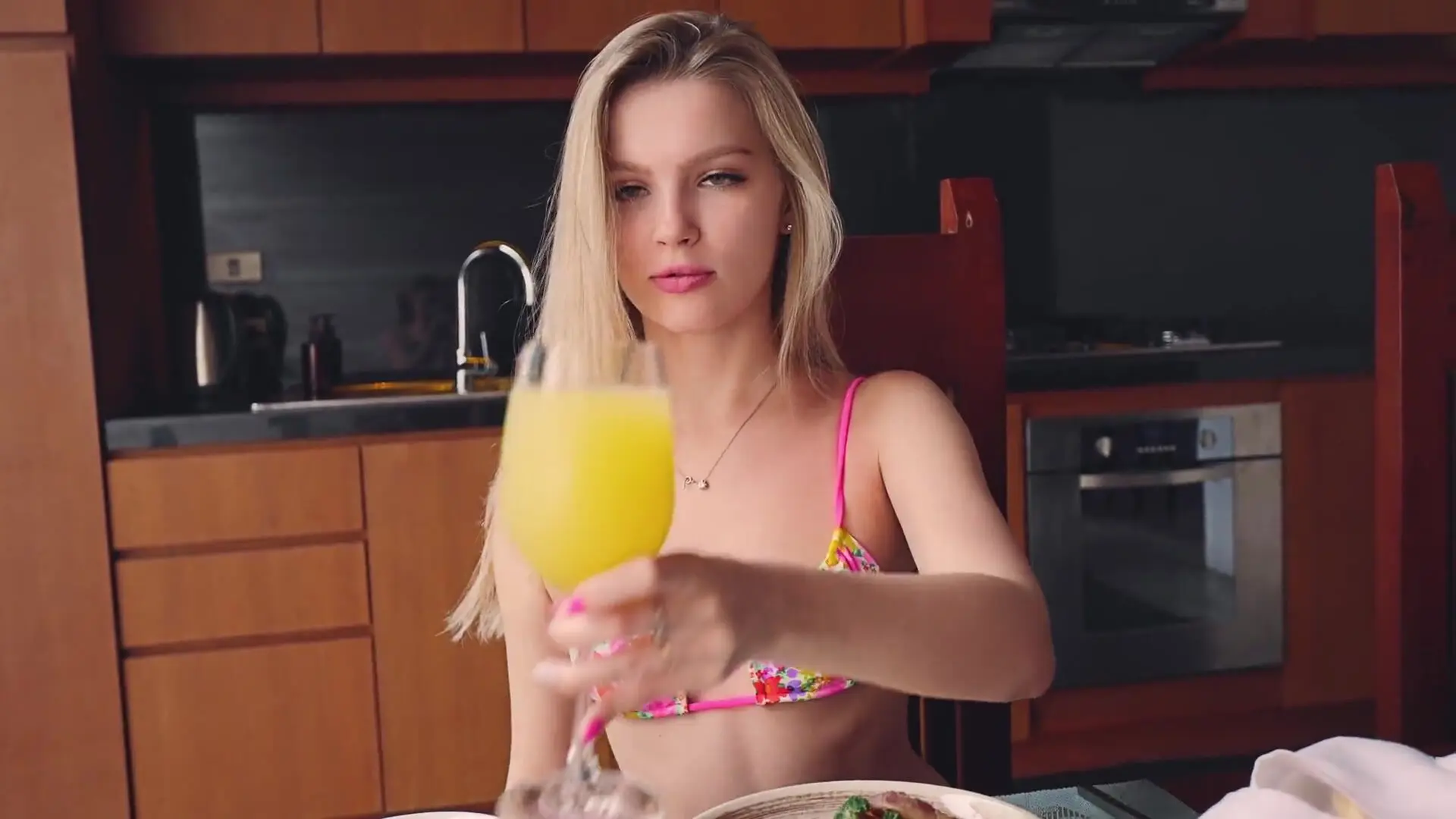 Ellie Moore - Breakfast with Fuck and High Protein, better than any Gym