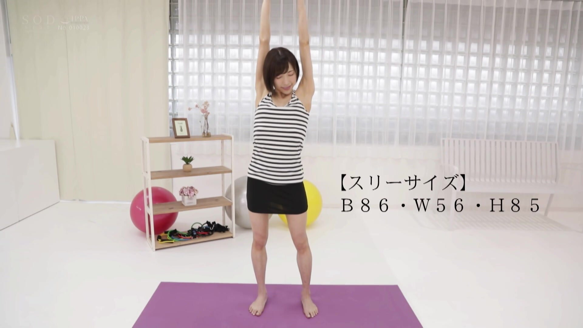 STARS-136 Muscle Gymnastics With Acme Tina Nanami