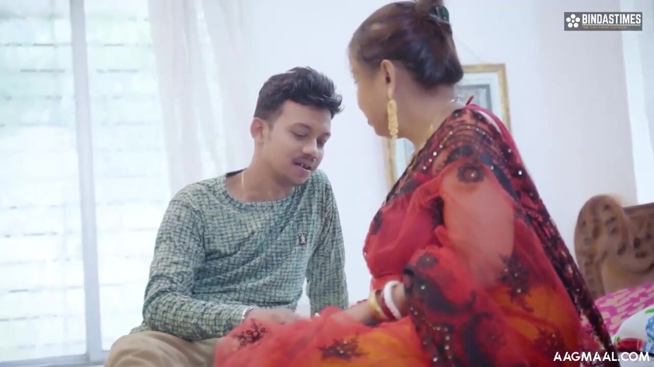 Two Desi Wives Uncut (2024) BindasTime Hindi Hot Short Film
