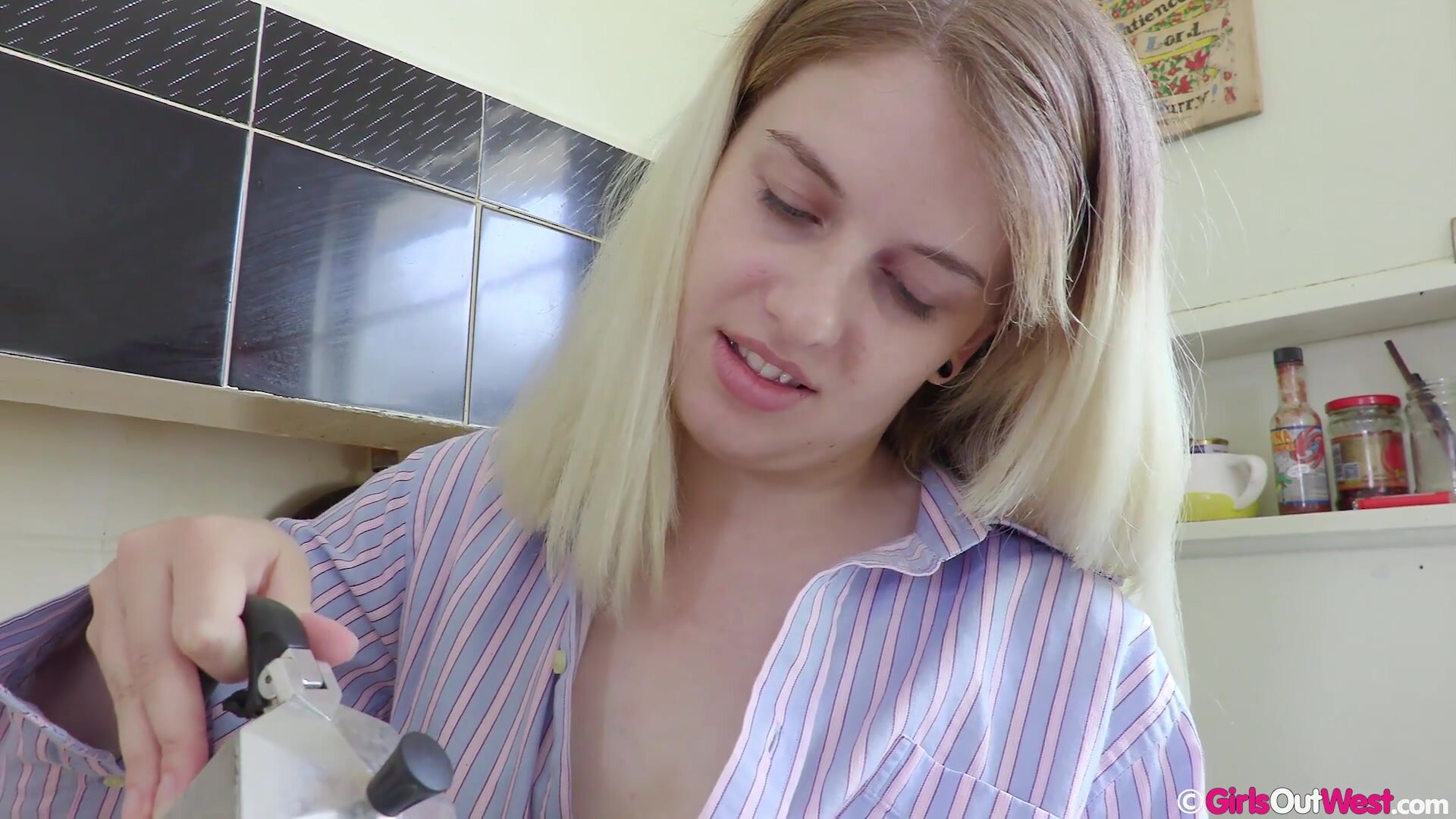 Girls Out West - Small titted blonde Katie Gee fingers her hairy pussy in the kitchen