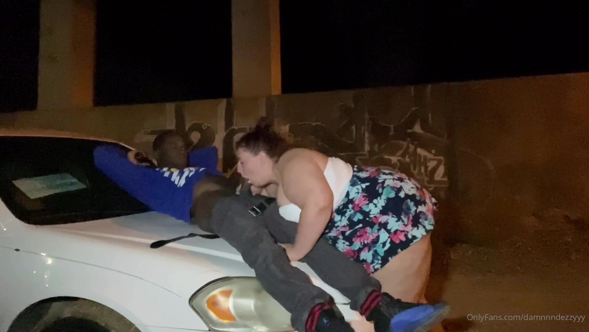 Damnnndezzyyy -BBW Deepthroat interracial gagging